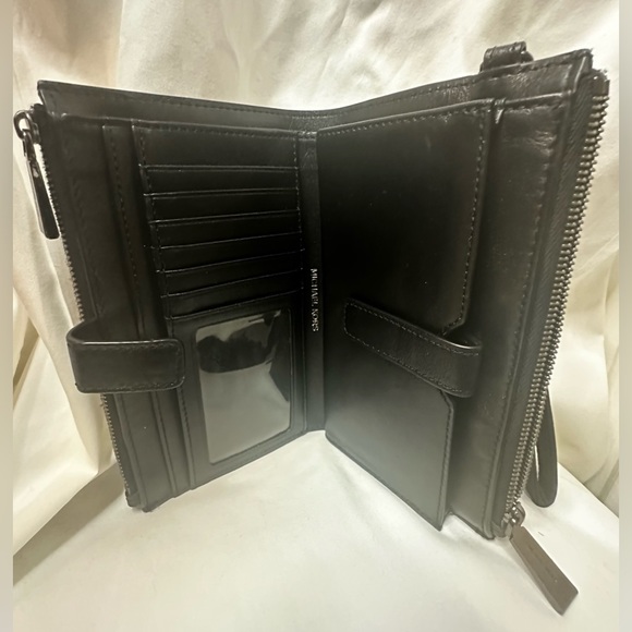 EUC Michael Kors Jet Set Double Zip Wristlet - Picture 13 of 17